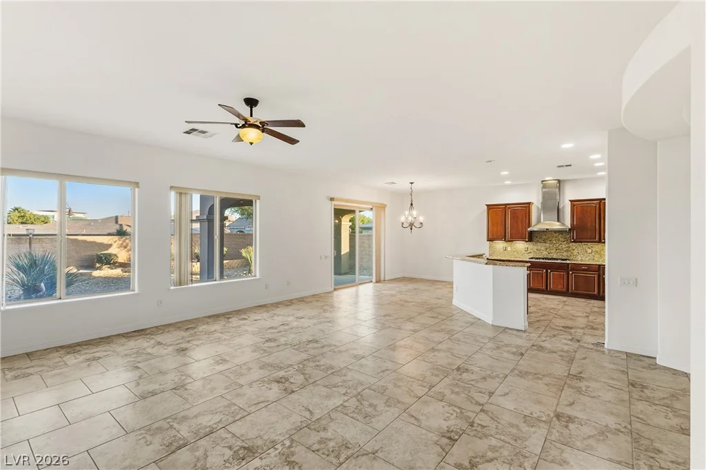 7312 Pinfeather, North Las Vegas, NV 89084