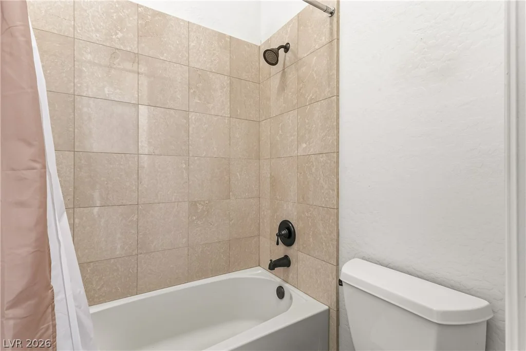 7312 Pinfeather, North Las Vegas, NV 89084