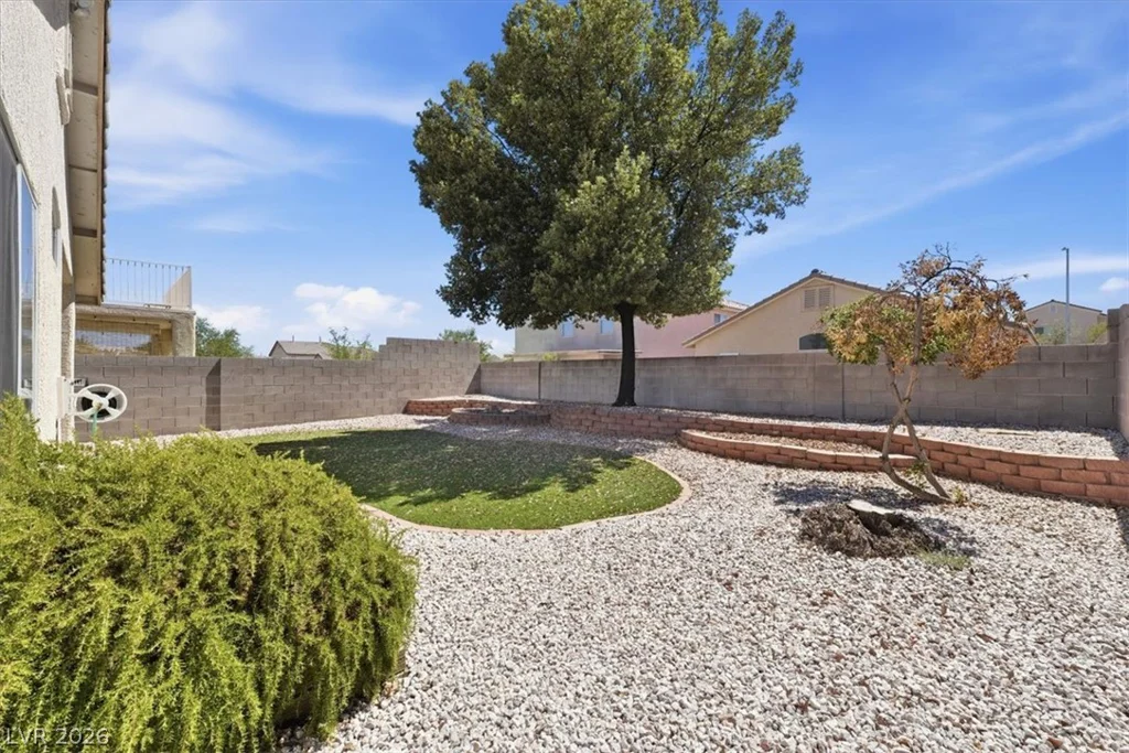 8929 Crooked Shell, Las Vegas, NV 89143