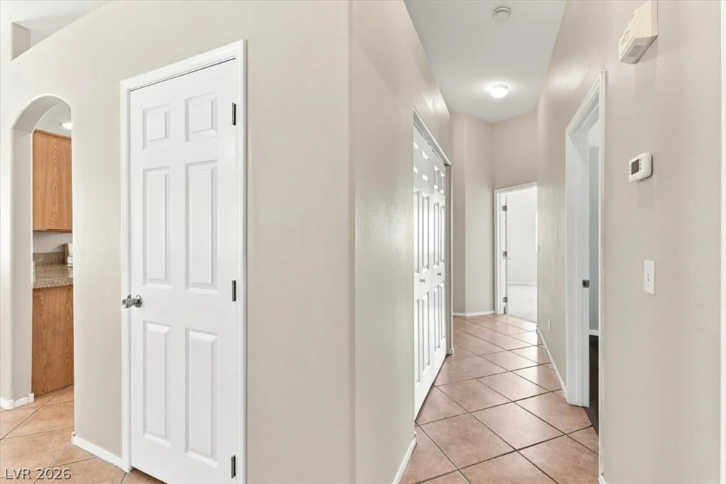 8929 Crooked Shell, Las Vegas, NV 89143