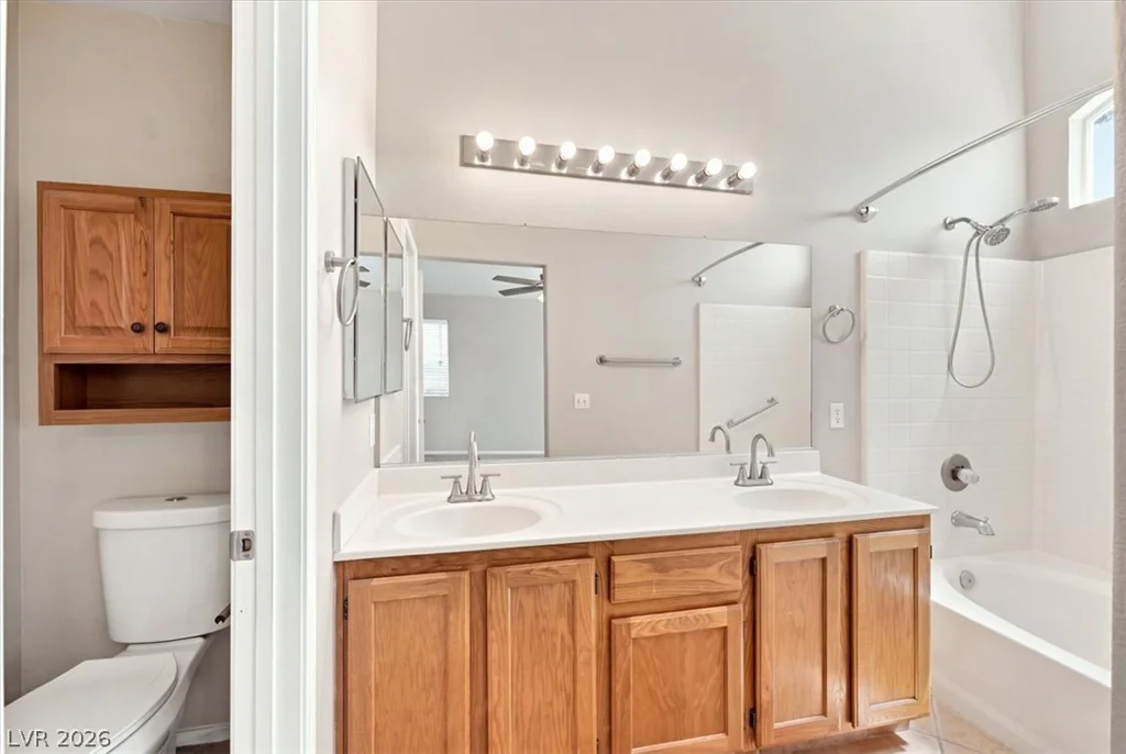 8929 Crooked Shell, Las Vegas, NV 89143