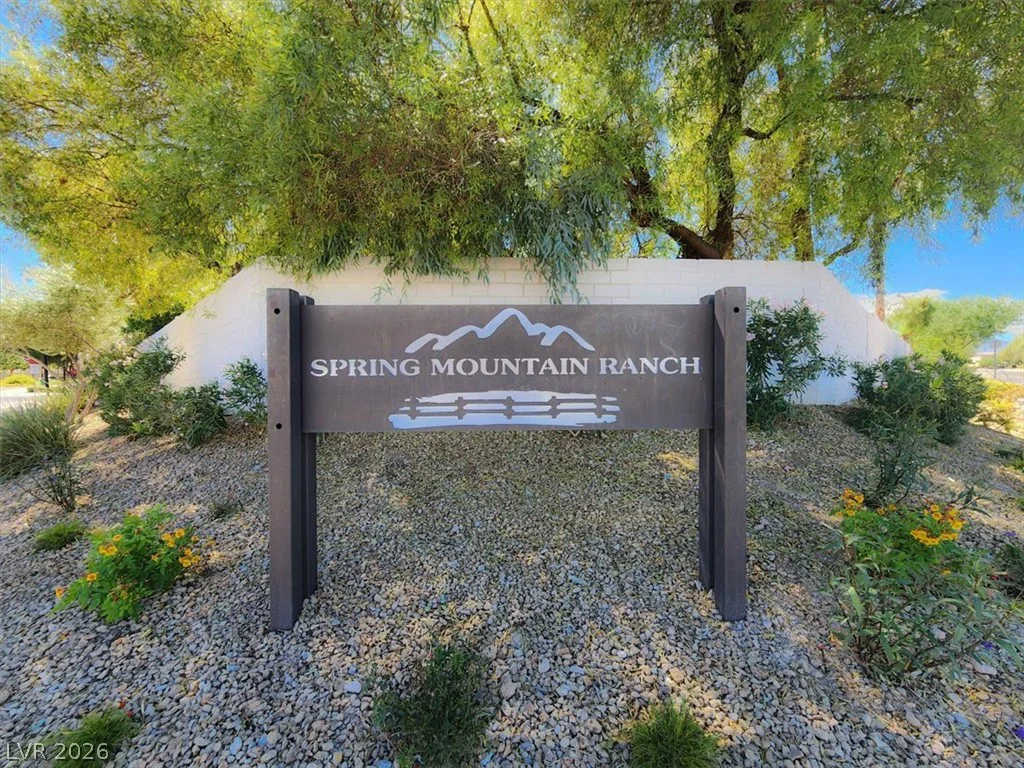 8929 Crooked Shell, Las Vegas, NV 89143