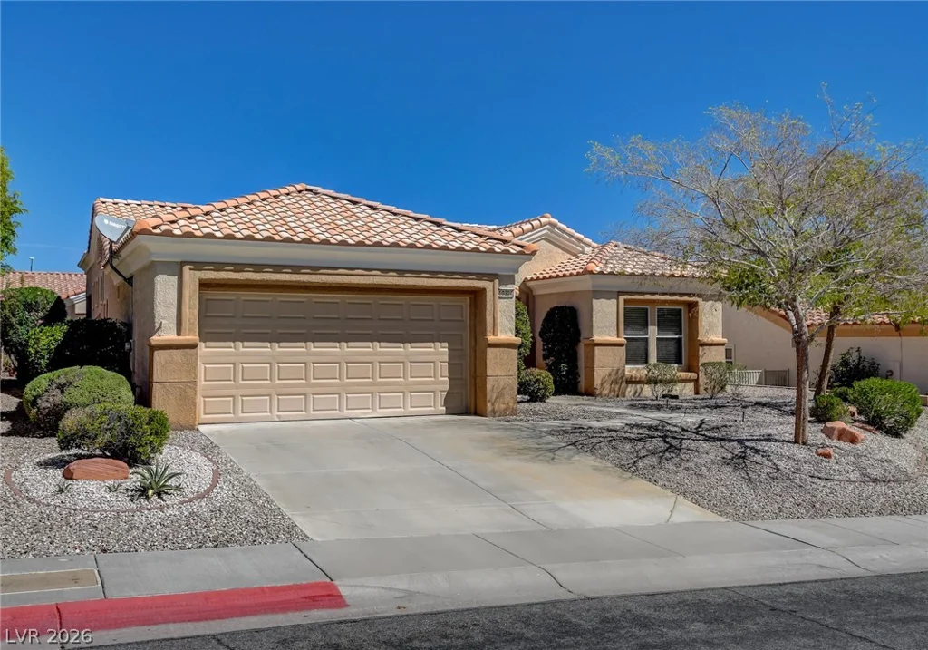 10324 Snyder, Las Vegas, NV 89134