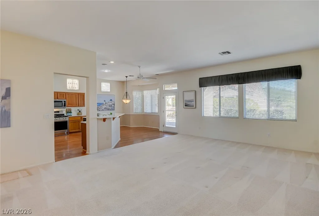 10324 Snyder, Las Vegas, NV 89134
