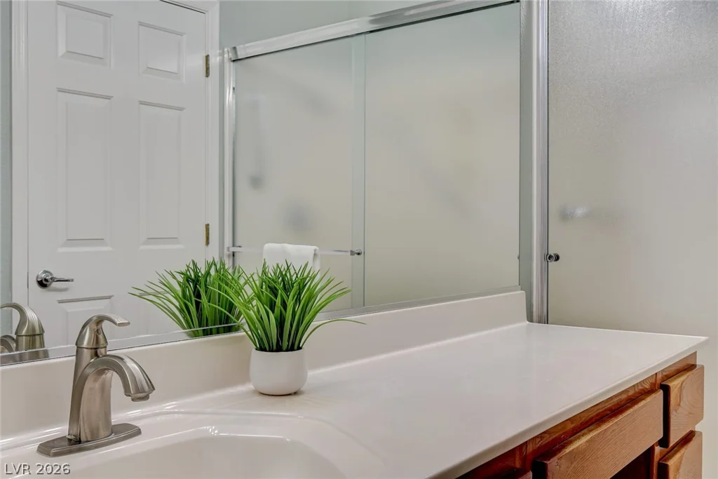10324 Snyder, Las Vegas, NV 89134