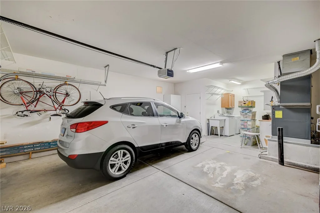 10324 Snyder, Las Vegas, NV 89134