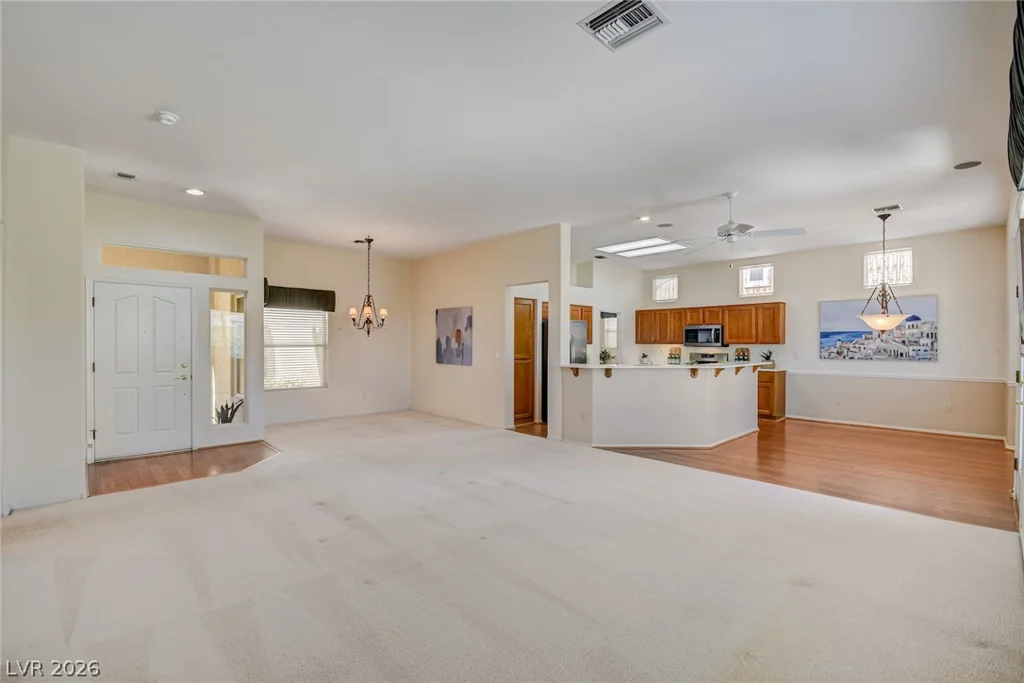 10324 Snyder, Las Vegas, NV 89134