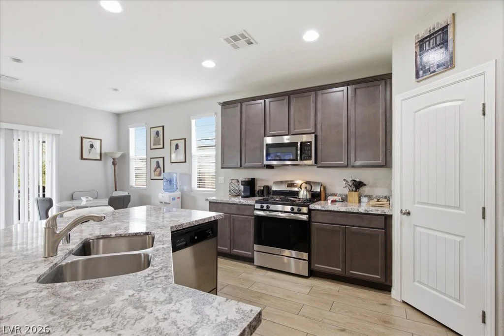 1820 Pebble Cove, Las Vegas, NV 89123