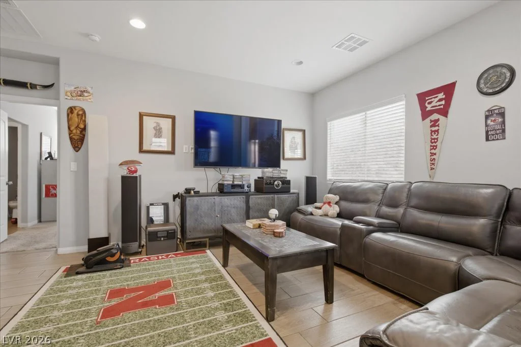 1820 Pebble Cove, Las Vegas, NV 89123