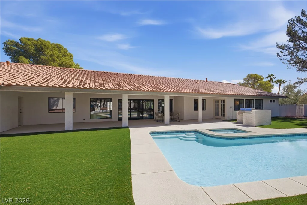 3035 Belcastro, Las Vegas, NV 89117