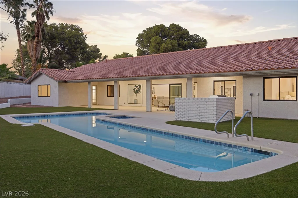 3035 Belcastro, Las Vegas, NV 89117