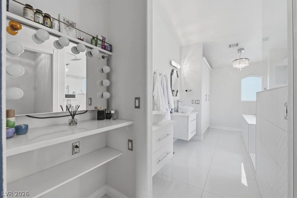 5397 Esparon, Las Vegas, NV 89141
