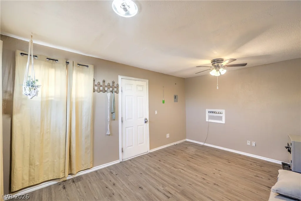 251 Melanie, Pahrump, NV 89060