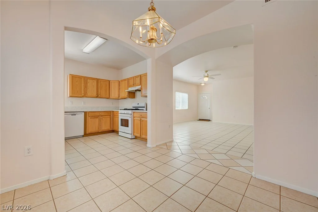 2152 Gravel Hill, Las Vegas, NV 89117