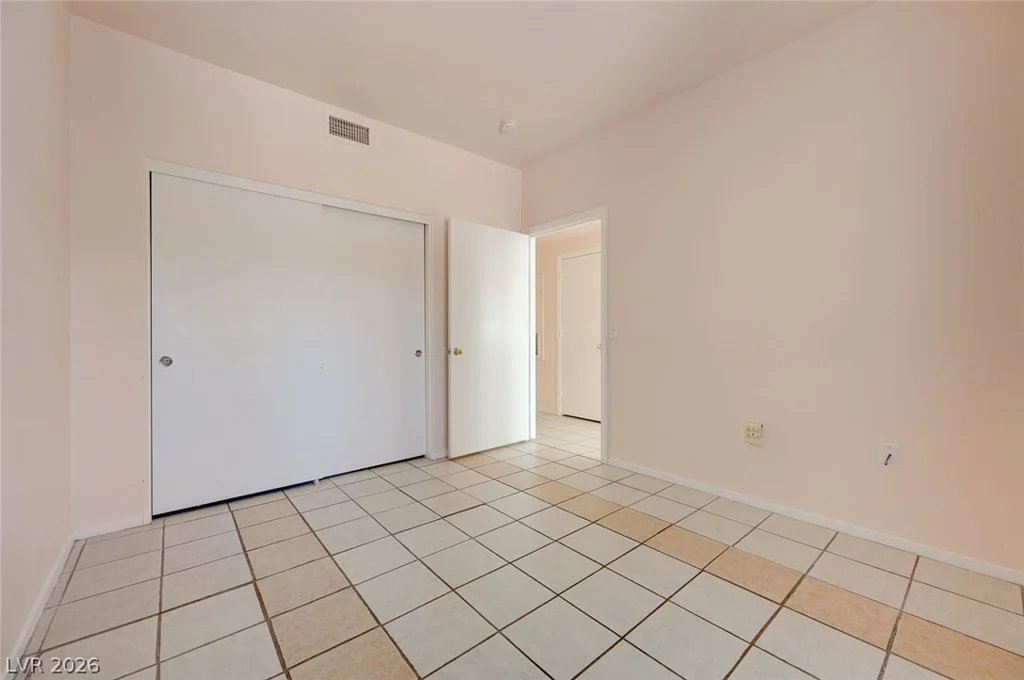 2152 Gravel Hill, Las Vegas, NV 89117