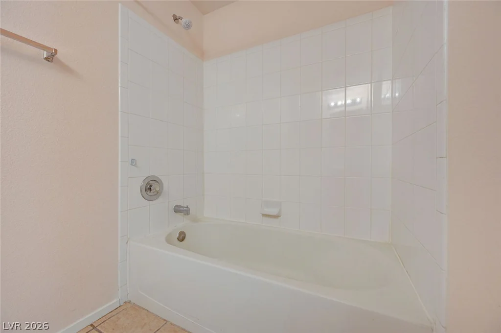 2152 Gravel Hill, Las Vegas, NV 89117