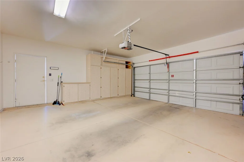 2152 Gravel Hill, Las Vegas, NV 89117