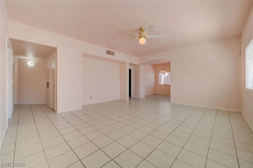 2152 Gravel Hill, Las Vegas, NV 89117