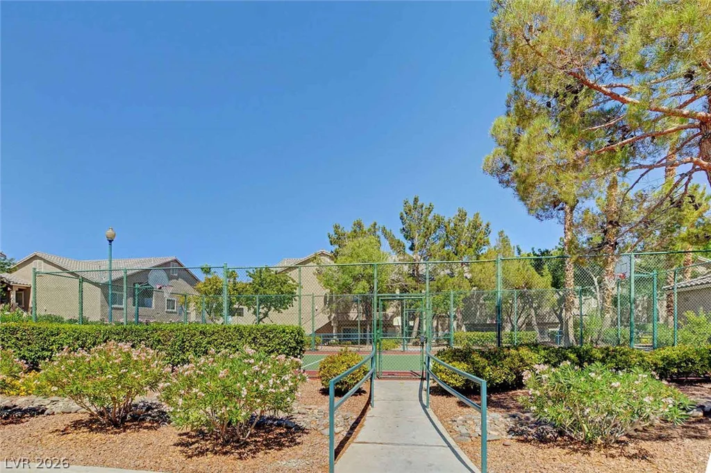 2152 Gravel Hill, Las Vegas, NV 89117