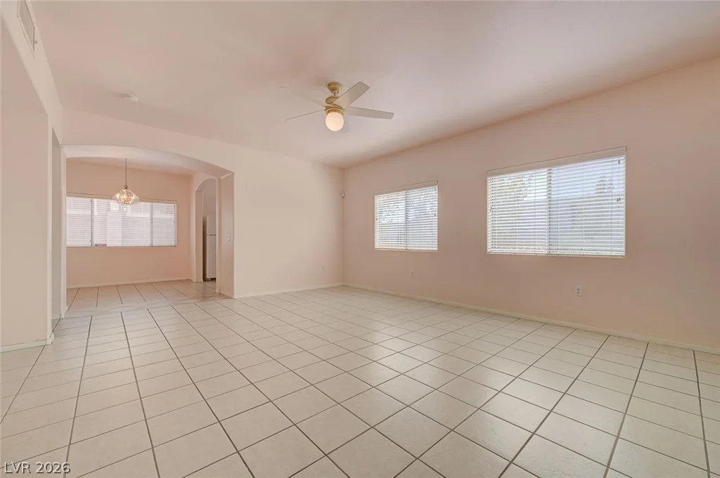2152 Gravel Hill, Las Vegas, NV 89117