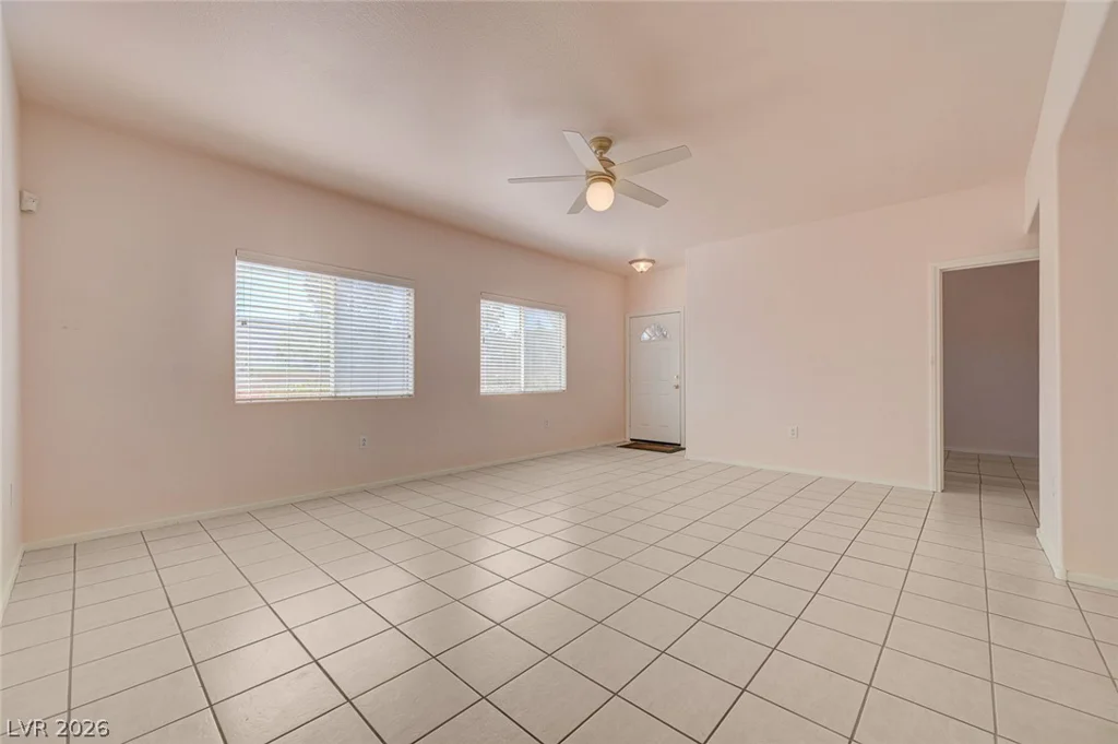2152 Gravel Hill, Las Vegas, NV 89117