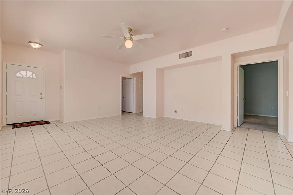 2152 Gravel Hill, Las Vegas, NV 89117