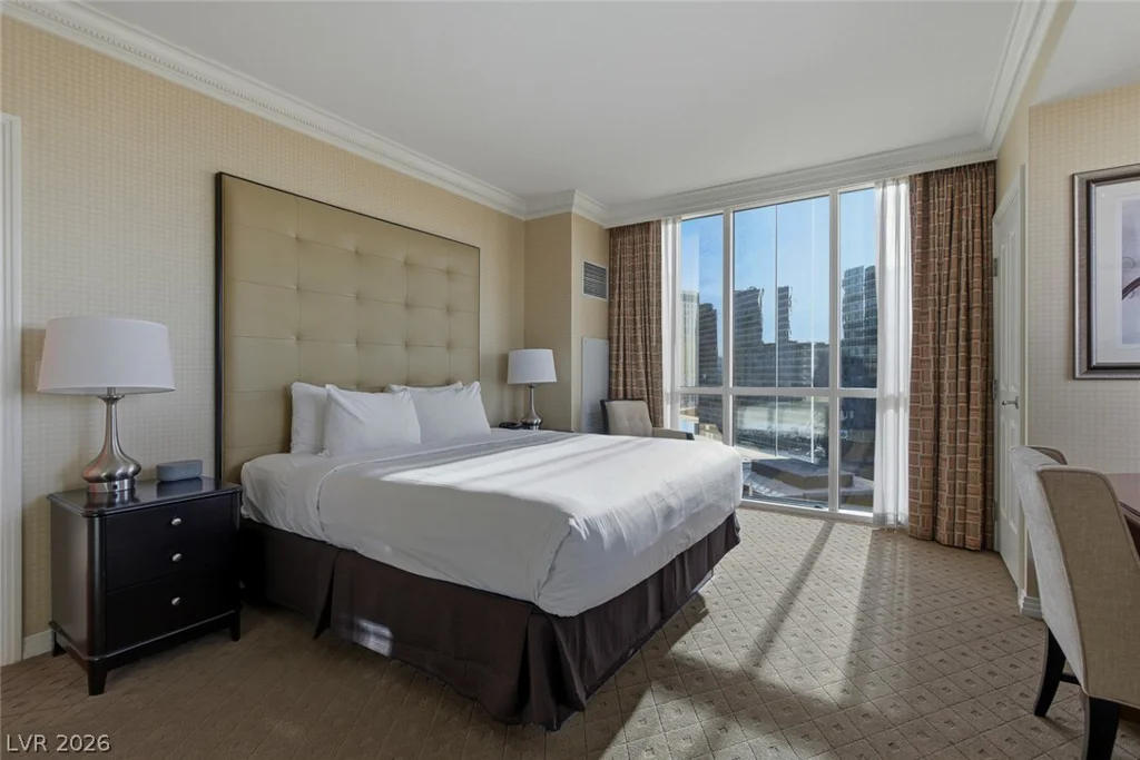 125 Harmon, Las Vegas, NV 89109