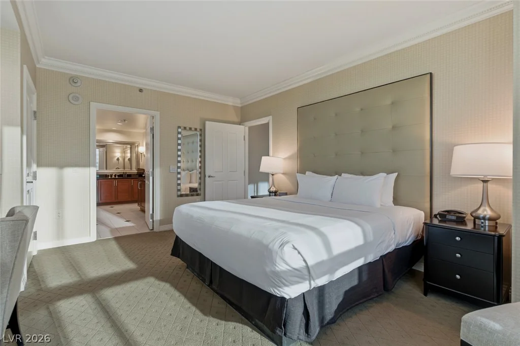 125 Harmon, Las Vegas, NV 89109