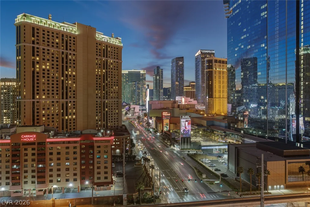 125 Harmon, Las Vegas, NV 89109