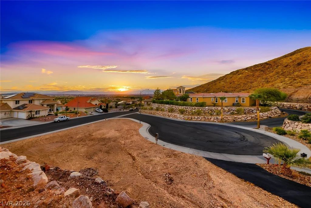 1157 Big Bird, Henderson, NV 89011