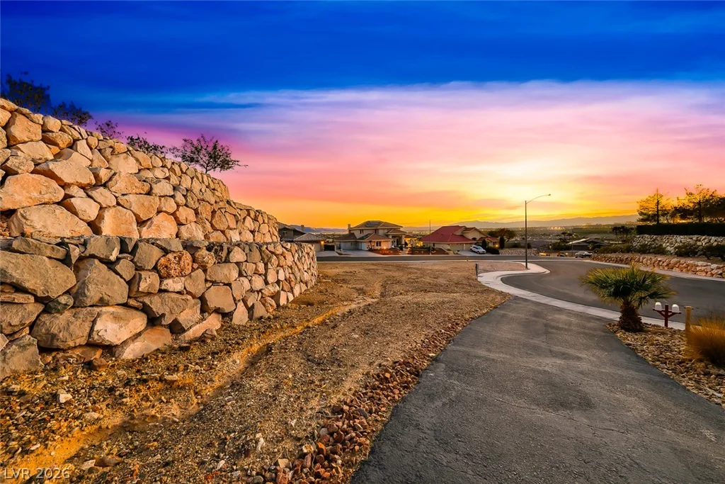 1157 Big Bird, Henderson, NV 89011