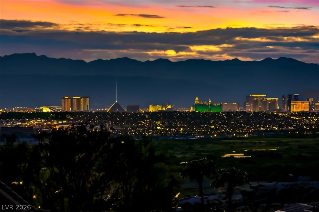 1157 Big Bird, Henderson, NV 89011