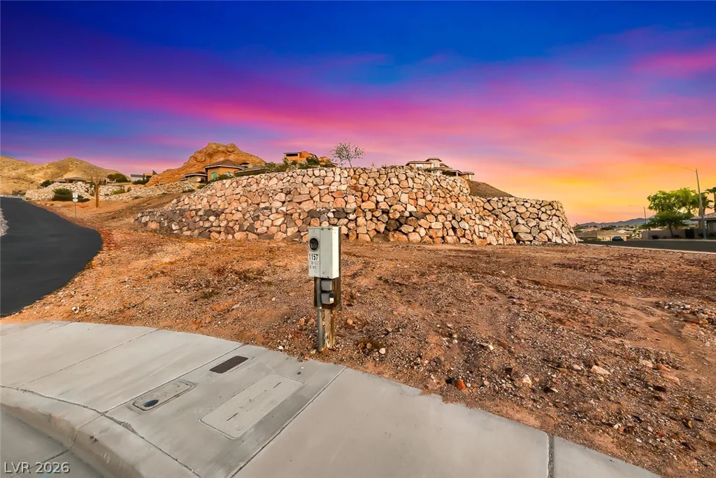 1157 Big Bird, Henderson, NV 89011