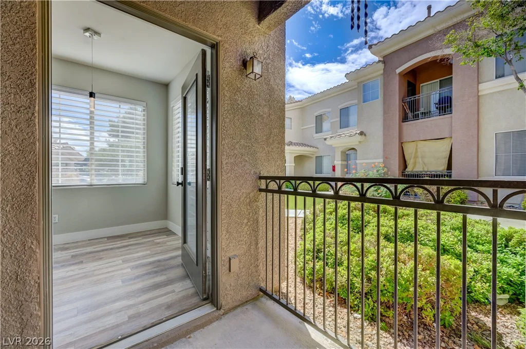 9050 Warm Springs, Las Vegas, NV 89148