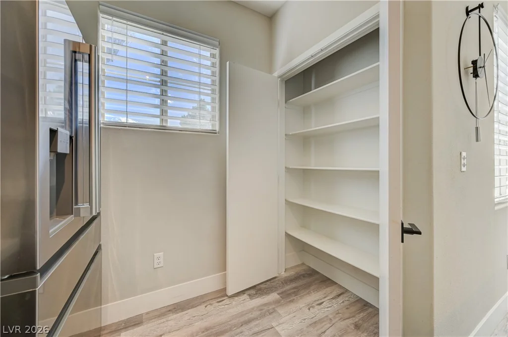 9050 Warm Springs, Las Vegas, NV 89148