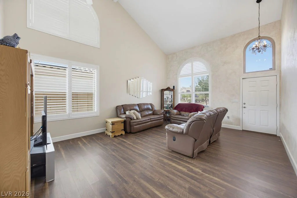 6117 Copper Crest, Las Vegas, NV 89130