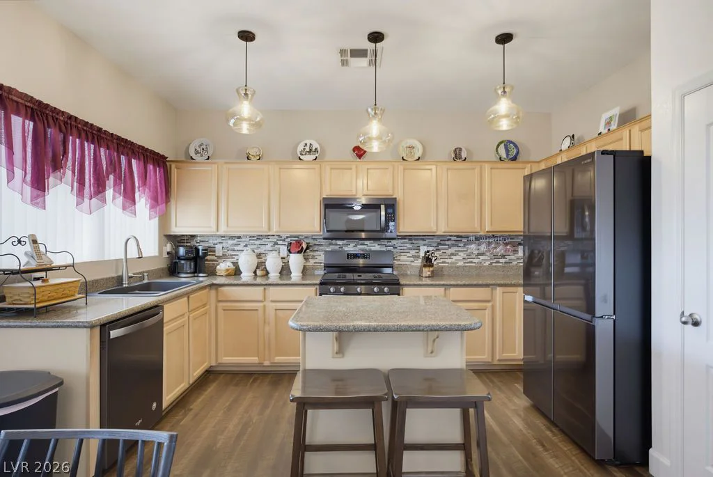 6117 Copper Crest, Las Vegas, NV 89130