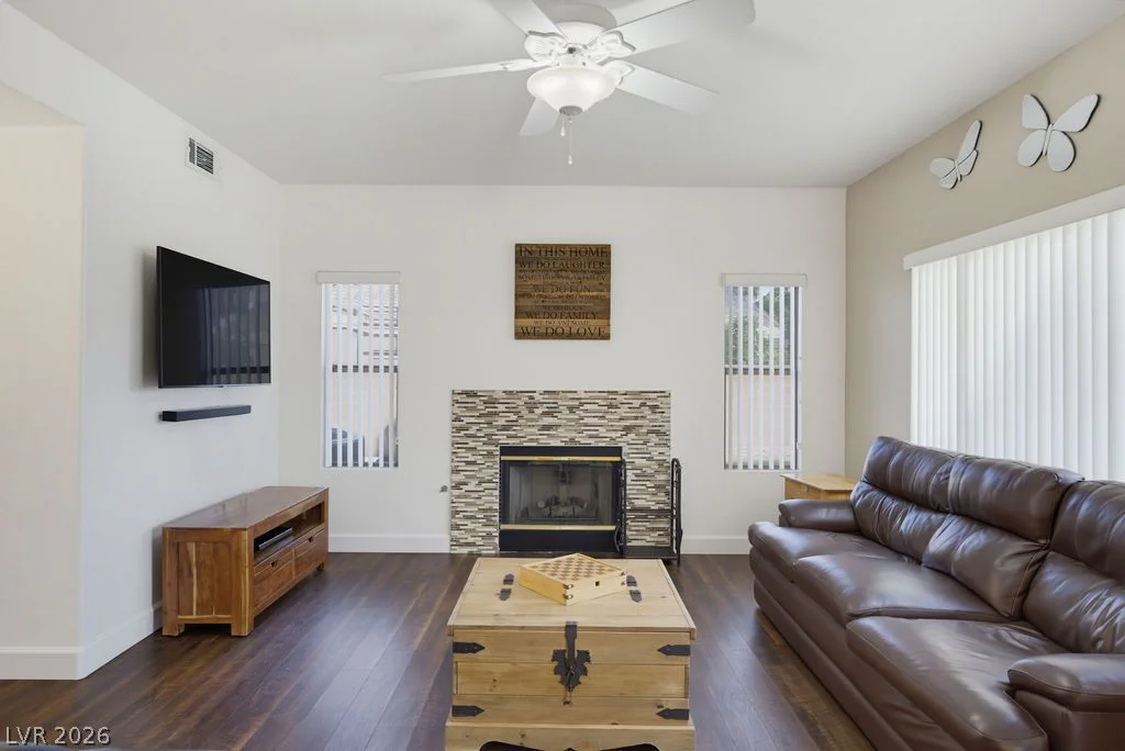 6117 Copper Crest, Las Vegas, NV 89130