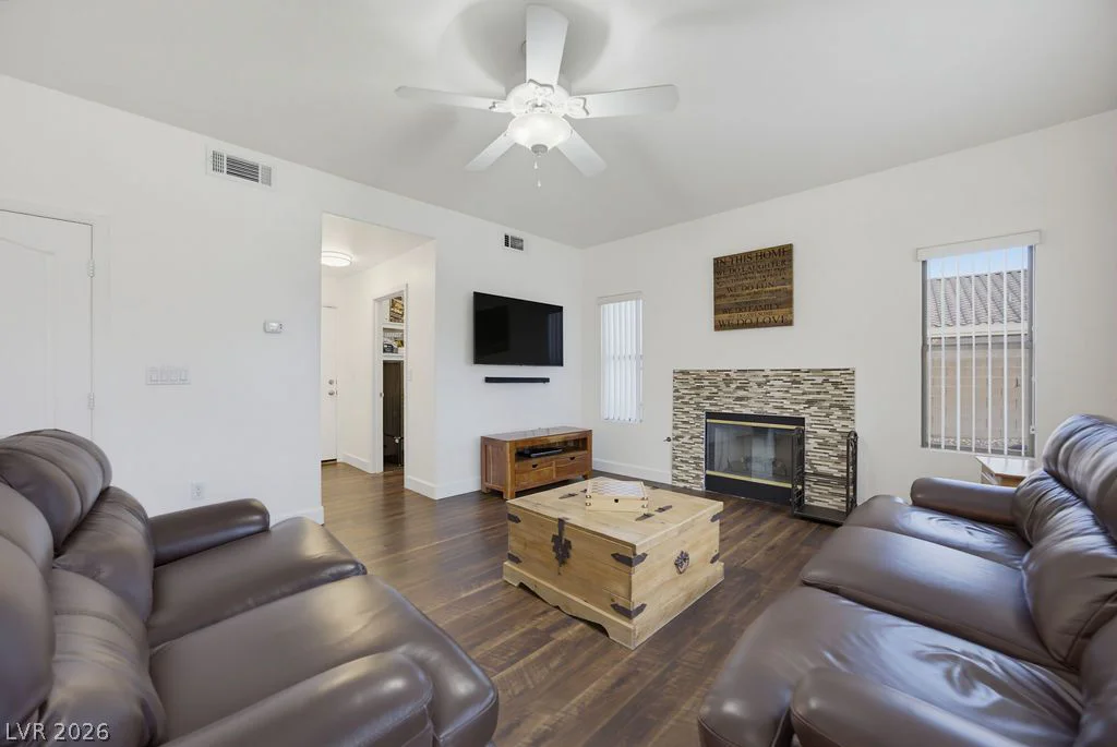 6117 Copper Crest, Las Vegas, NV 89130