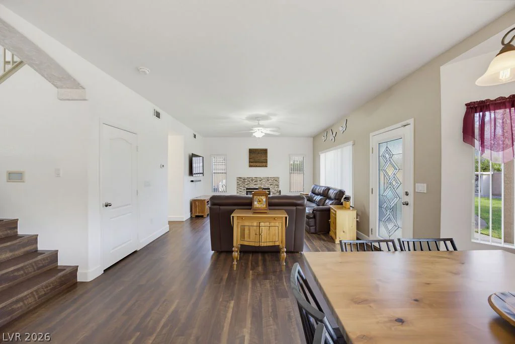6117 Copper Crest, Las Vegas, NV 89130