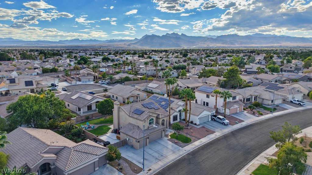 6117 Copper Crest, Las Vegas, NV 89130