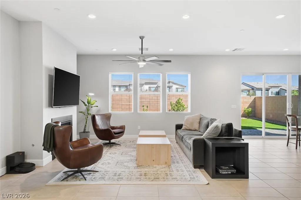 10404 Vista Argento, Las Vegas, NV 89166