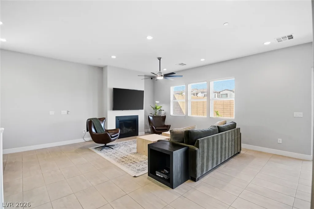 10404 Vista Argento, Las Vegas, NV 89166