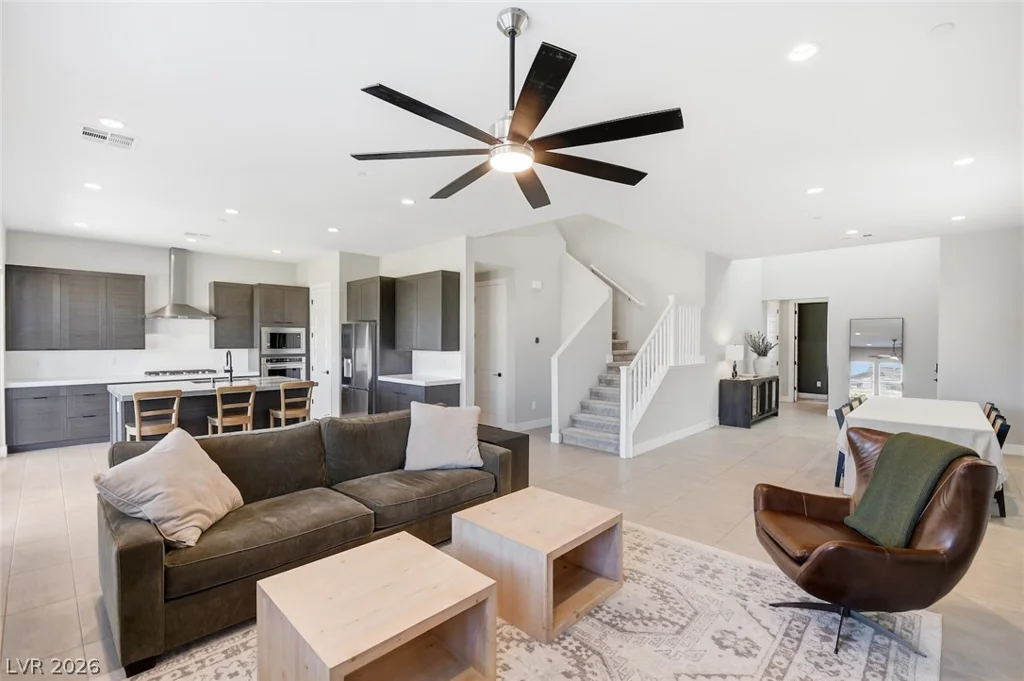 10404 Vista Argento, Las Vegas, NV 89166