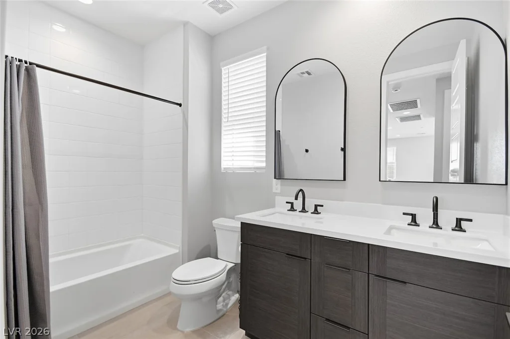 10404 Vista Argento, Las Vegas, NV 89166