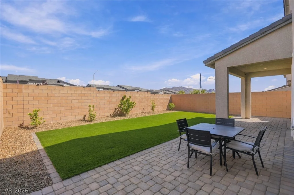 10404 Vista Argento, Las Vegas, NV 89166