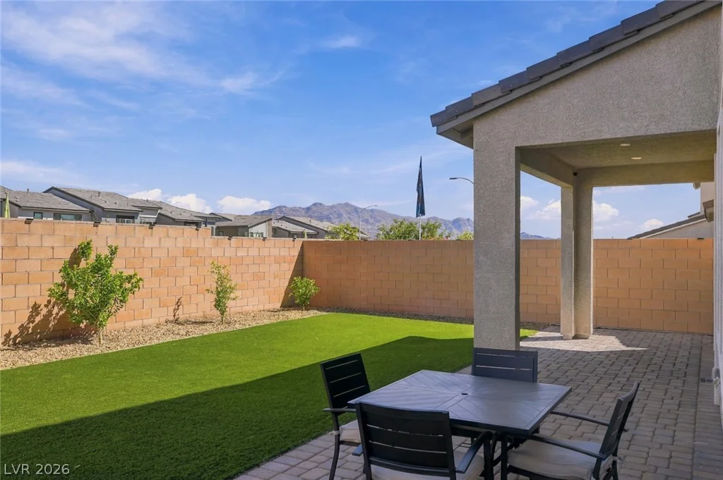 10404 Vista Argento, Las Vegas, NV 89166