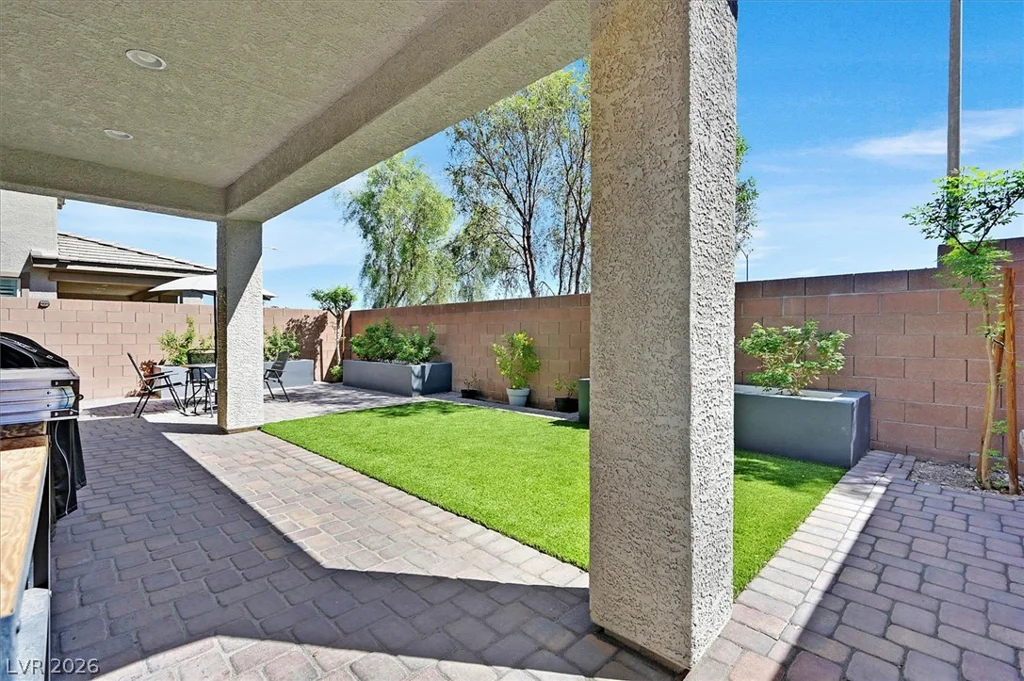 8172 Willmann, Las Vegas, NV 89178