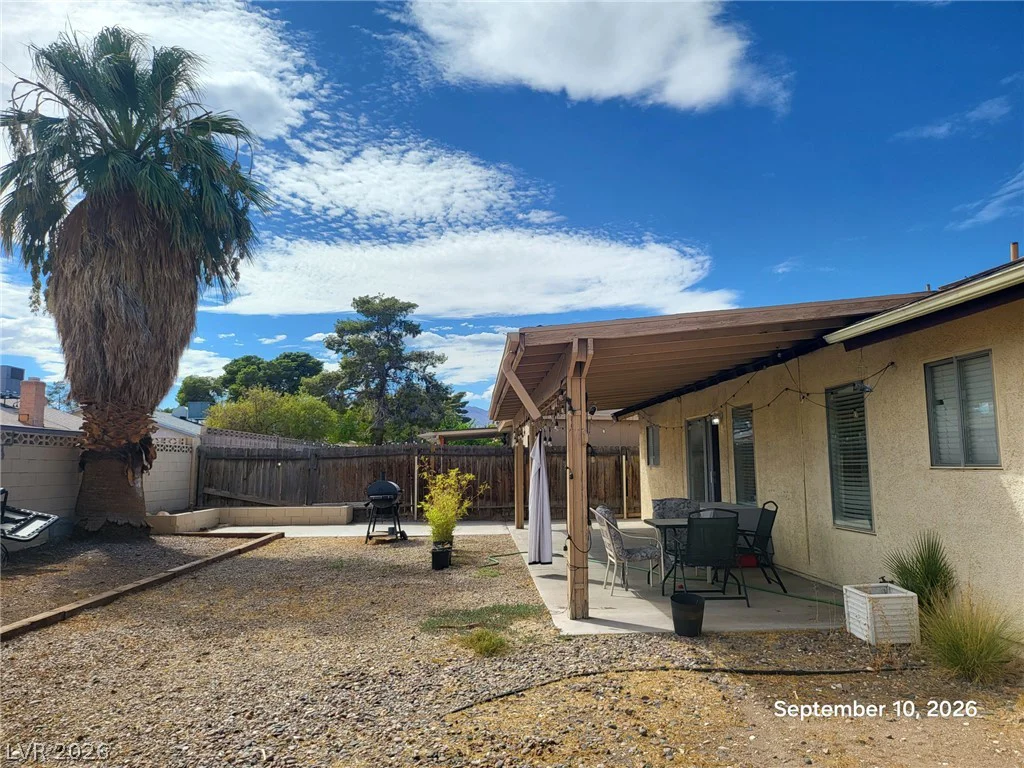 6801 High Bluff, Las Vegas, NV 89108
