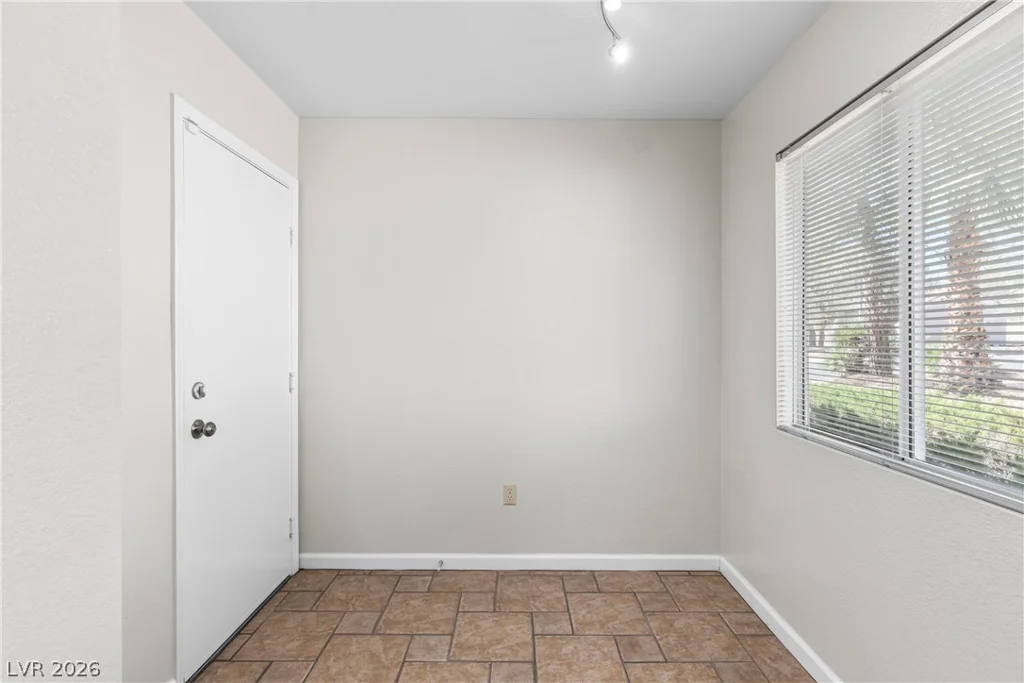 9408 Yucca Blossom, Las Vegas, NV 89134